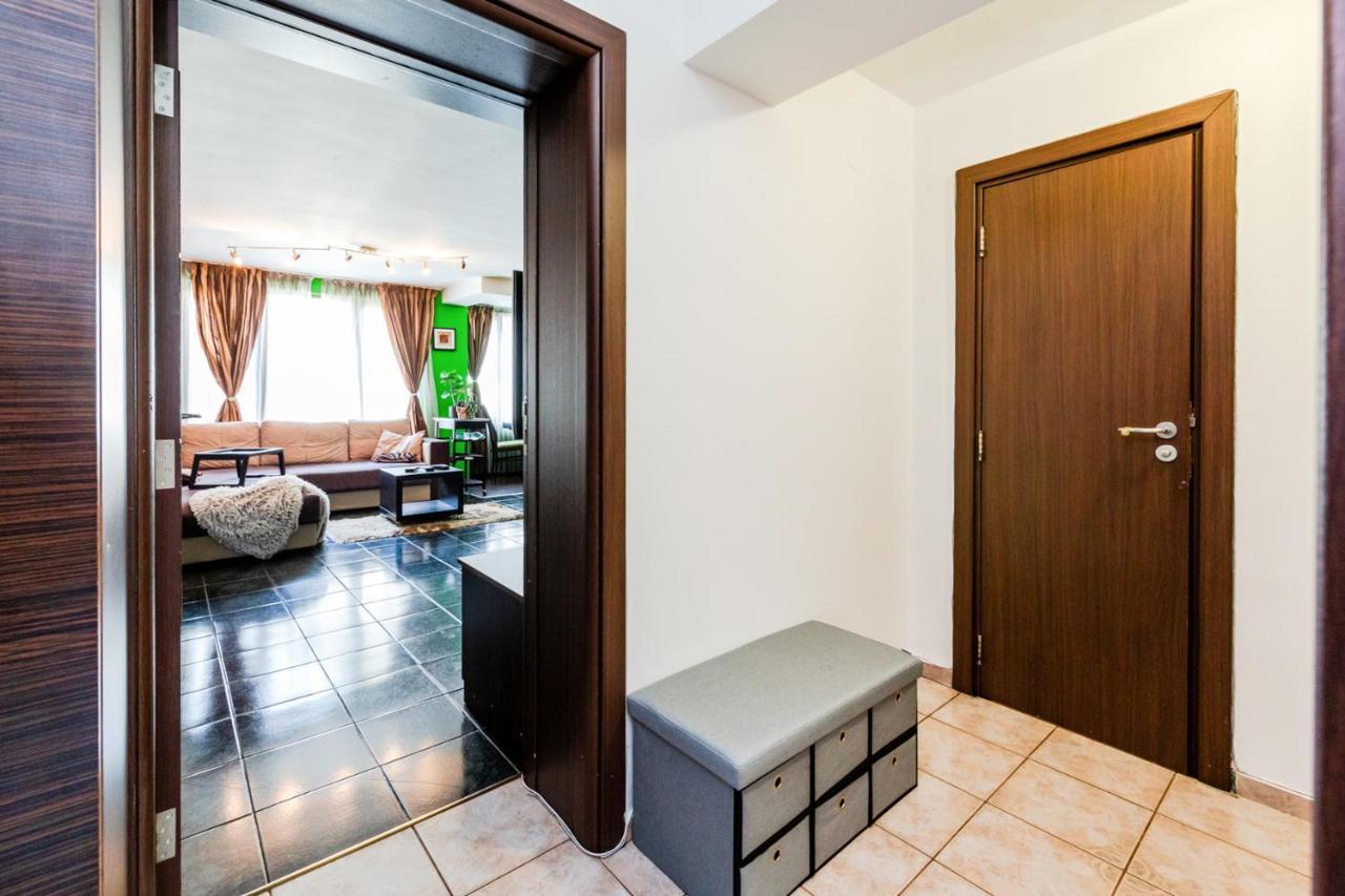 The Green Apartment - Free Parking Sofia Exterior foto