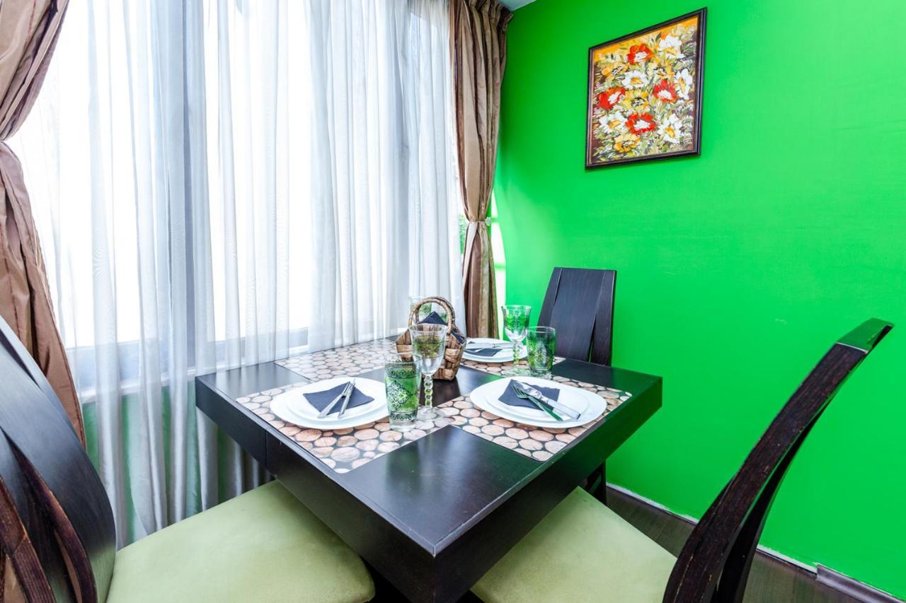 The Green Apartment - Free Parking Sofia Exterior foto