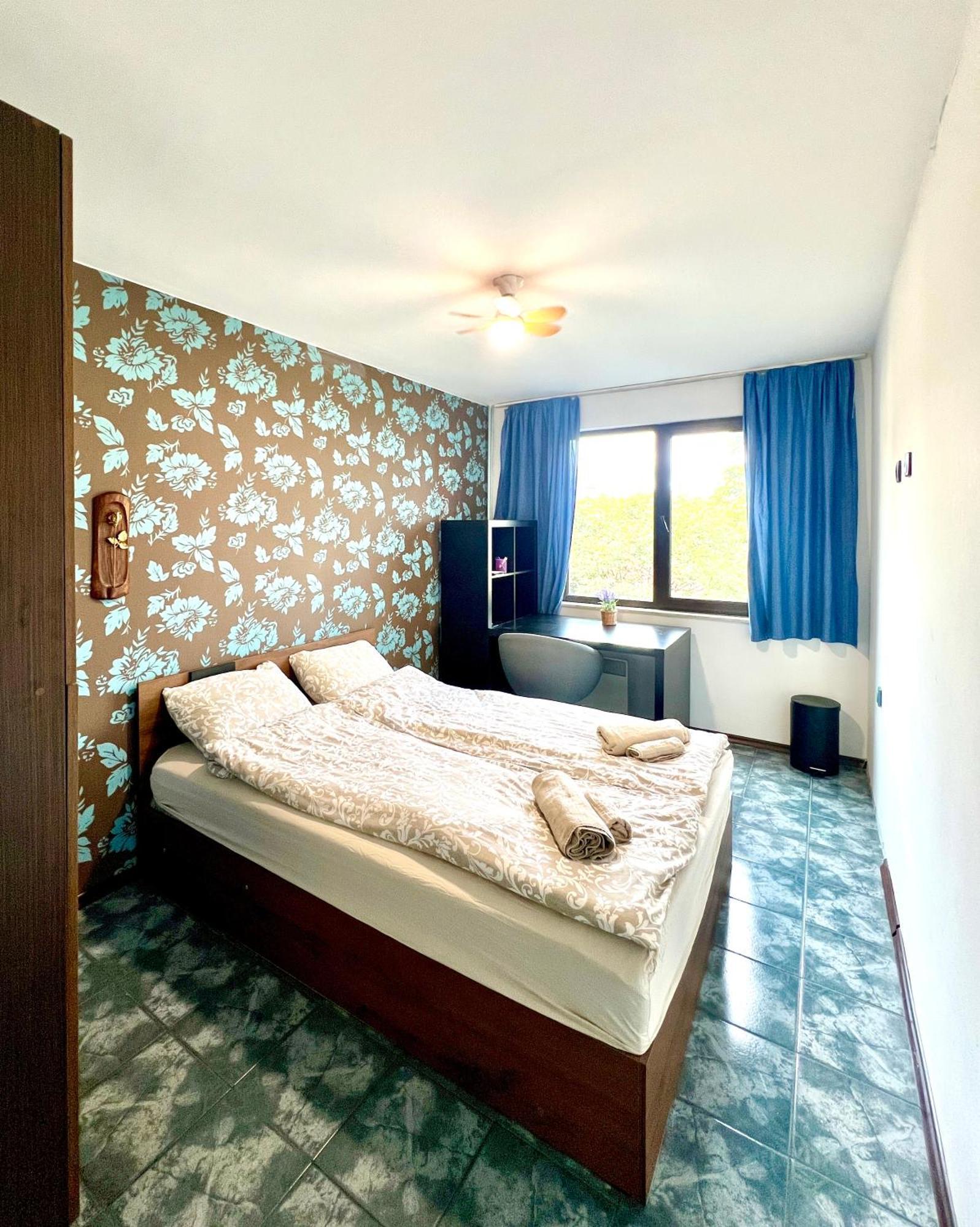 The Green Apartment - Free Parking Sofia Exterior foto